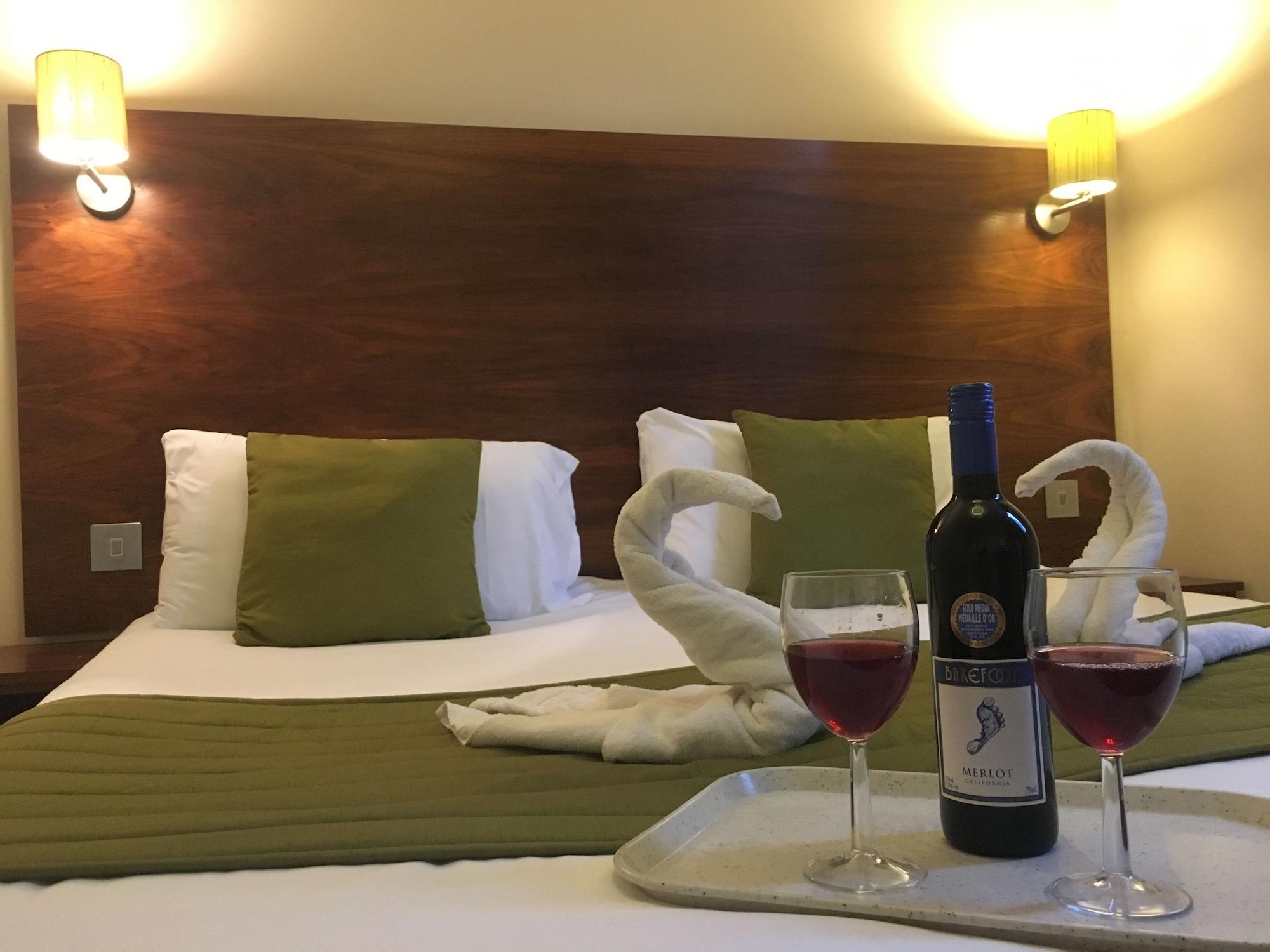 Stockwood Hotel - Luton Airport Eksteriør bilde