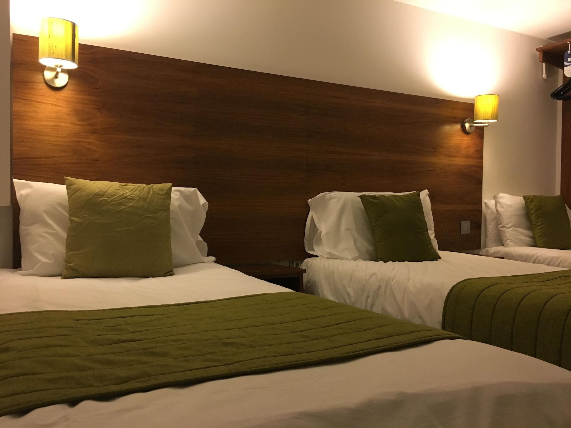 Stockwood Hotel - Luton Airport Eksteriør bilde
