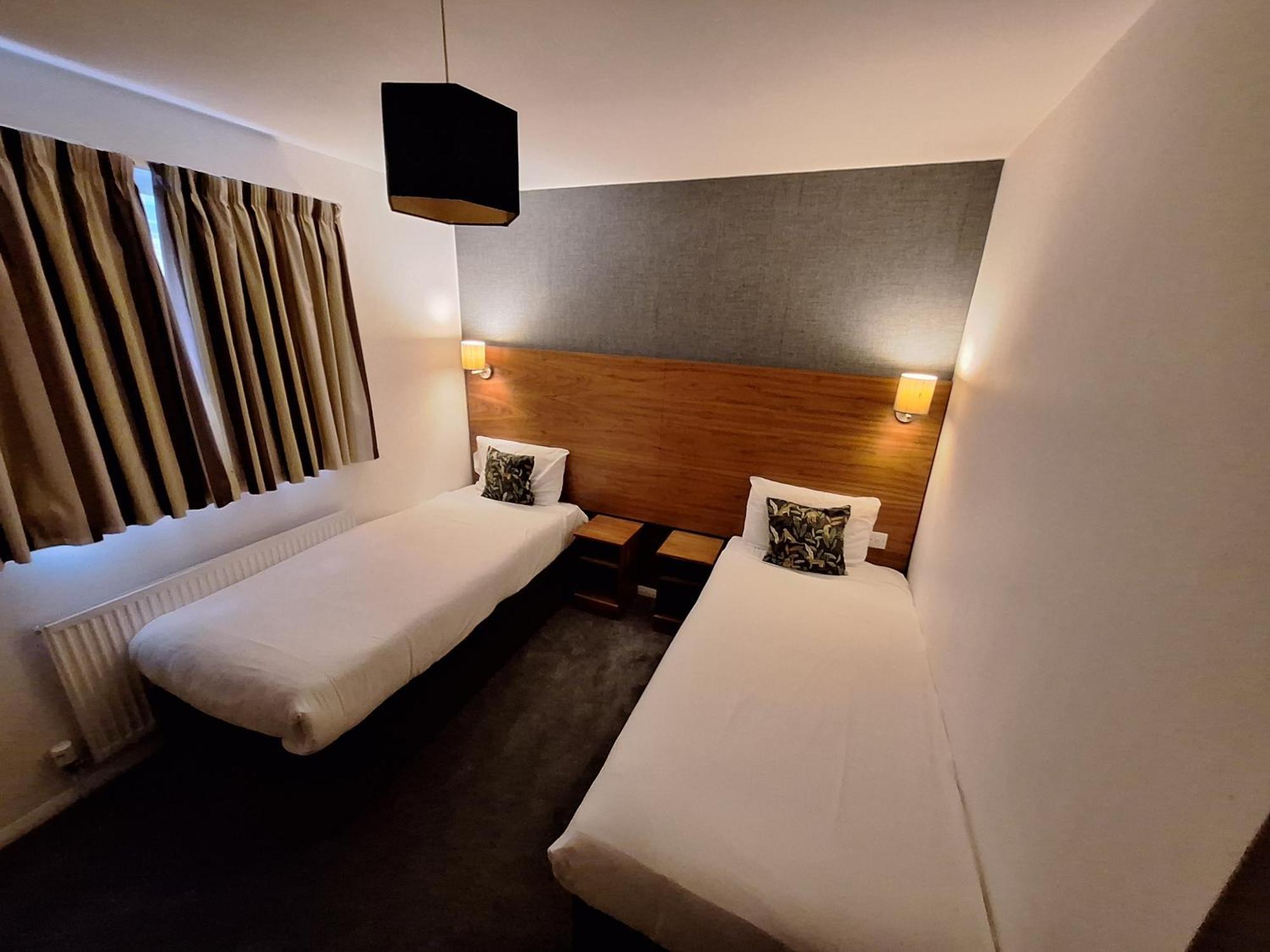 Stockwood Hotel - Luton Airport Eksteriør bilde
