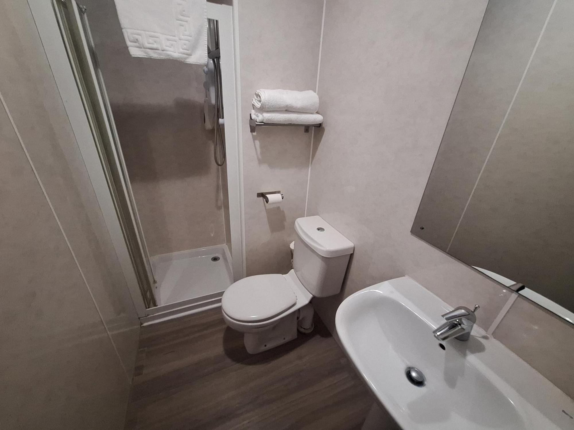 Stockwood Hotel - Luton Airport Eksteriør bilde