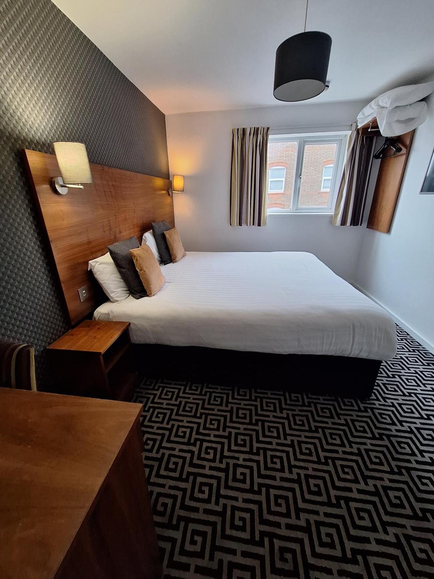 Stockwood Hotel - Luton Airport Eksteriør bilde