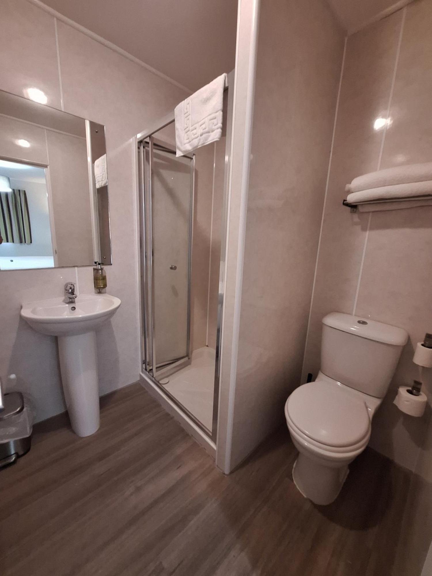 Stockwood Hotel - Luton Airport Eksteriør bilde